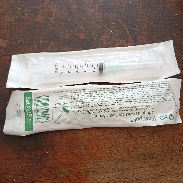 Jeringa Con Aguja 5ml Plastipak